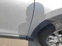 الباب الأمامى الأيمن