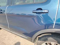 الباب الخلفى الأيسر