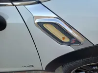 Right fender