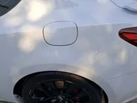ألواح هيكل السيارة الأيسر