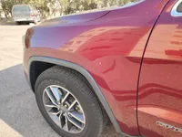 الرفرف الجانبي الأيسر