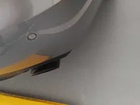 الباب الأمامى الأيسر