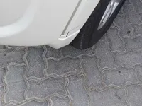 الباب الأمامى الأيسر