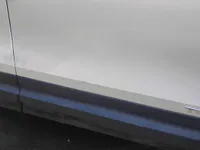 الباب الأمامى الأيمن