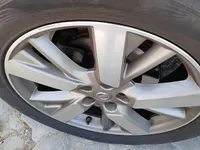 Car Rims (scratch & dent free)