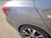 ألواح هيكل السيارة الأيمن