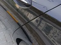 الباب الأمامى الأيسر