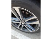 Car Rims (scratch & dent free)