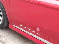 الباب الأمامى الأيسر