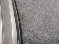 الباب الأمامى الأيسر