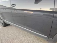 الباب الأمامى الأيمن