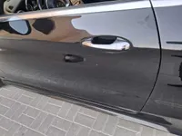 الباب الأمامى الأيسر