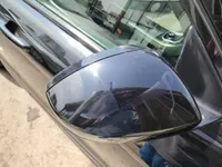 الباب الأمامى الأيمن