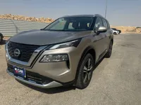 نيسان اكس تريل