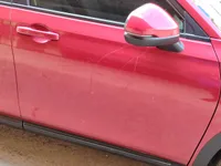 الباب الأمامى الأيمن