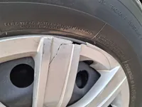 Car Rims (scratch & dent free)