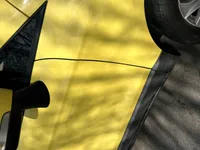 الباب الأمامى الأيمن