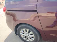 Right quarter panel