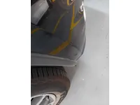 الباب الأمامى الأيسر