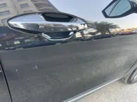 الباب الأمامى الأيمن