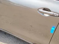 الباب الأمامى الأيسر