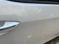 الباب الخلفى الأيمن