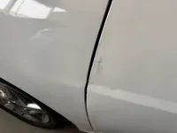 الباب الأمامى الأيسر