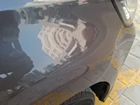 الرفرف الجانبى الأيمن