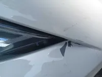 الباب الأمامى الأيسر