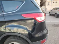 ألواح هيكل السيارة الأيسر