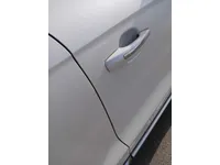 الباب الأمامى الأيسر