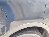 ألواح هيكل السيارة الأيمن