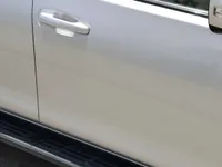 الباب الأمامى الأيمن