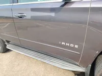 الباب الأمامى الأيمن