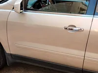 الباب الأمامى الأيسر