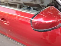 الباب الأمامى الأيمن