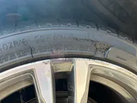 Rear right Tire