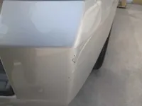 الباب الأمامى الأيسر