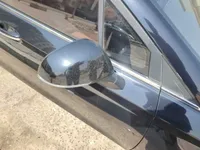 الباب الأمامى الأيمن