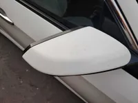 الباب الأمامى الأيمن