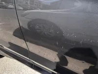 الباب الأمامى الأيمن