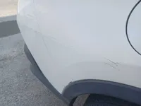 الباب الأمامى الأيسر