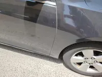 الباب الأمامى الأيمن