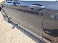 الباب الأمامى الأيسر