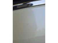 الباب الأمامى الأيسر