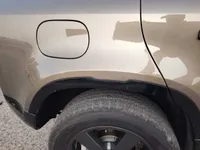 ألواح هيكل السيارة الأيمن