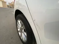 ألواح هيكل السيارة الأيمن