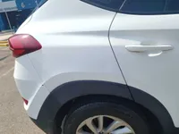 ألواح هيكل السيارة الأيمن