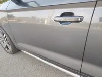 الباب الأمامى الأيسر