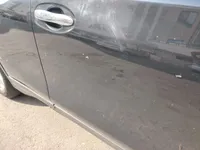 الباب الأمامى الأيمن